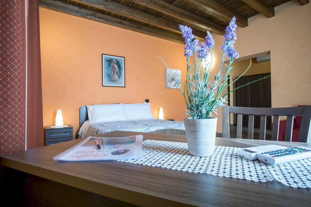 L'Arco Dei Sogni Hotel Malvagna Eksteriør billede