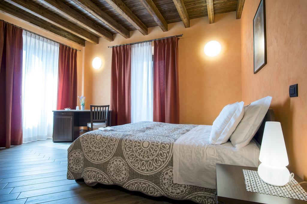 L'Arco Dei Sogni Hotel Malvagna Eksteriør billede