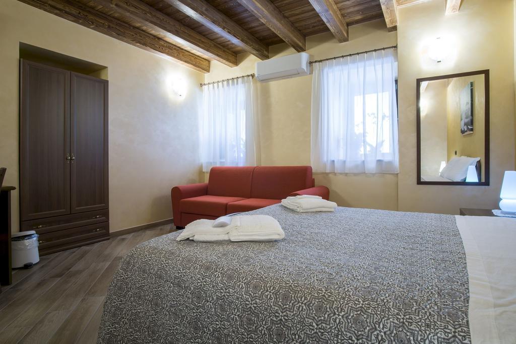 L'Arco Dei Sogni Hotel Malvagna Eksteriør billede